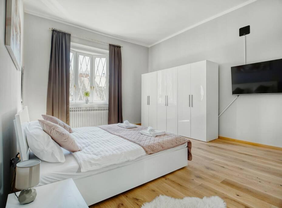 זאגרב City Twenty 2Bdr Apartment By Irundo מראה חיצוני תמונה