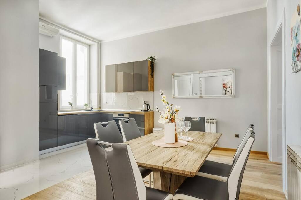 זאגרב City Twenty 2Bdr Apartment By Irundo מראה חיצוני תמונה