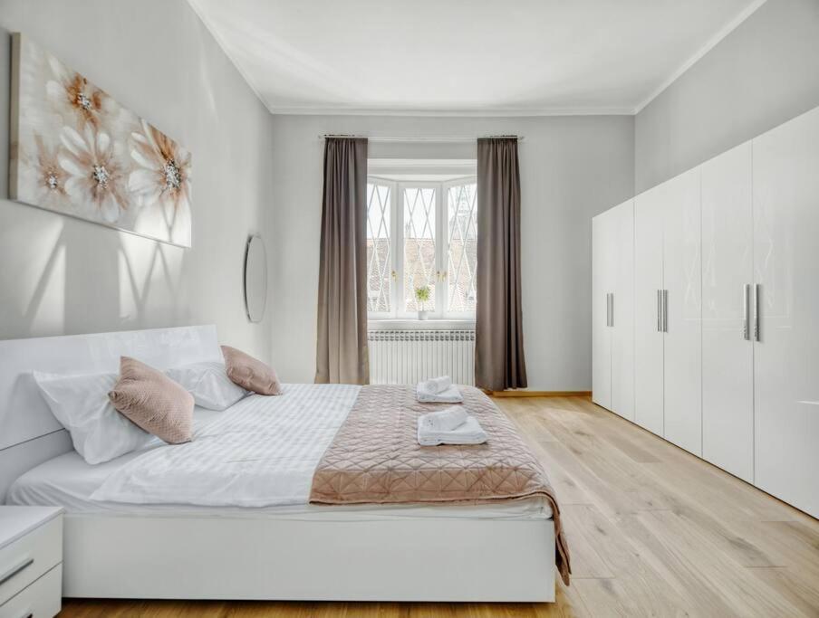 זאגרב City Twenty 2Bdr Apartment By Irundo מראה חיצוני תמונה
