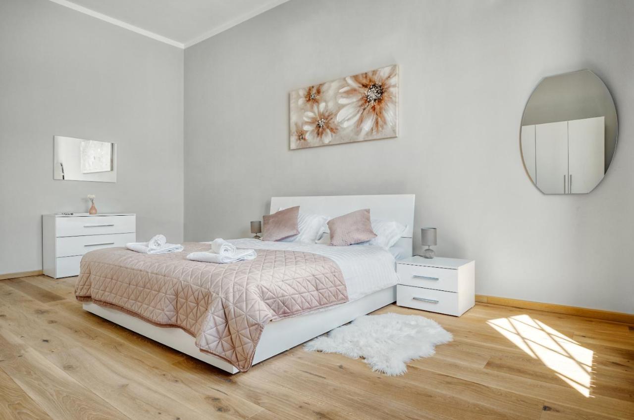 זאגרב City Twenty 2Bdr Apartment By Irundo מראה חיצוני תמונה